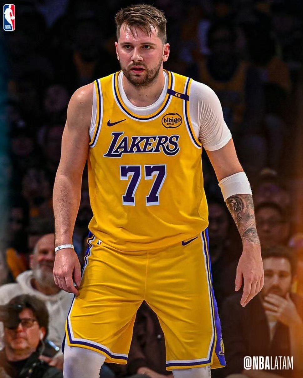 爱游戏体育官方网站-东契奇官方宣布刷新纪录新规，老鹰引发争议！全场沸腾不已的简单介绍-爱游戏体育官方网站